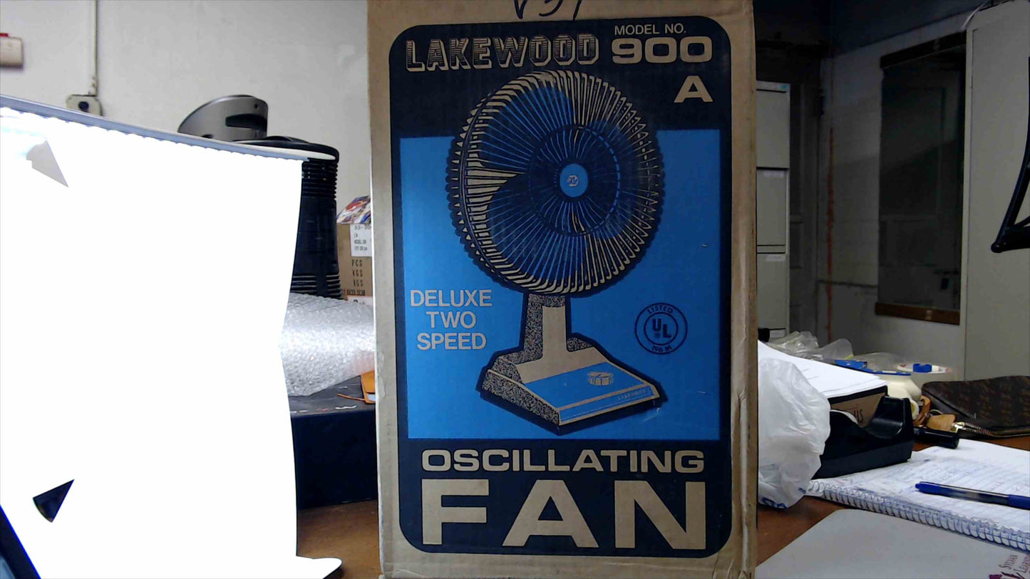 Vintage Lakewood Oscillating Fan – Model 900A (New in Box)