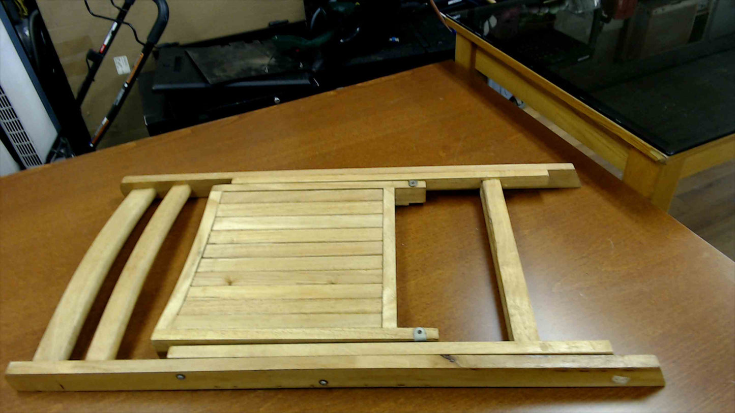 Foldable Wooden Slat Seat Chair – Compact, Lightweight, Natural Finish, Used