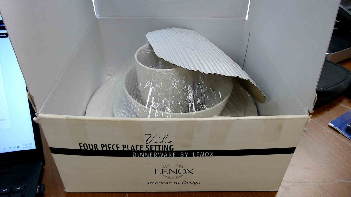 Lenox Vibe 4-Piece Place Setting – Dinnerware Set, American by Design