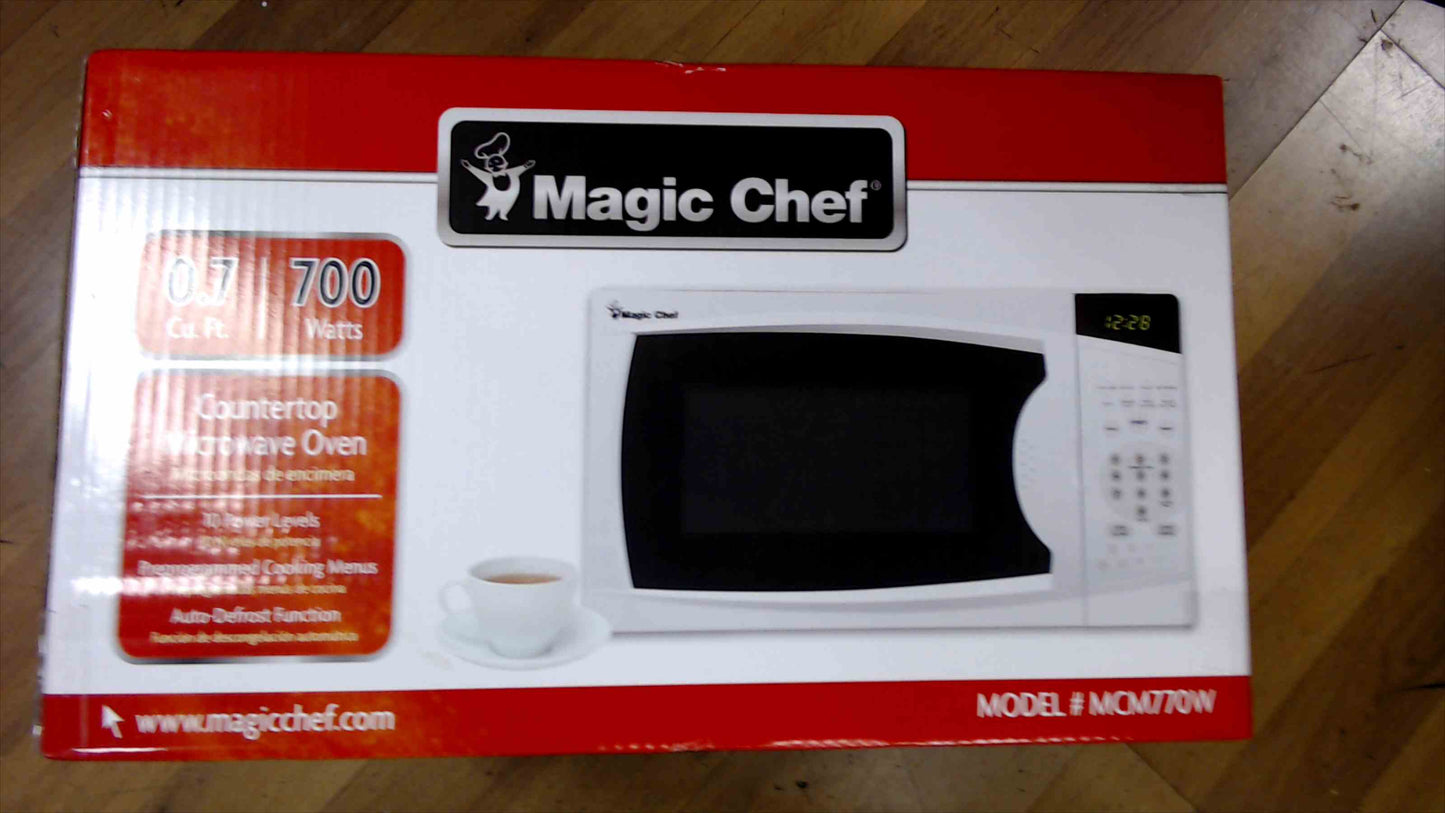Magic Chef 0.7 Cu. Ft. 700-Watt Countertop Microwave Oven – White (Model MCM770W)