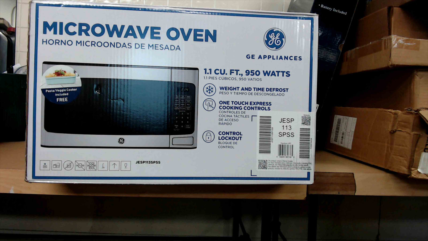 GE Microwave Oven 1.1 Cu. Ft. 950 Watts – Stainless Steel, New in Sealed Box