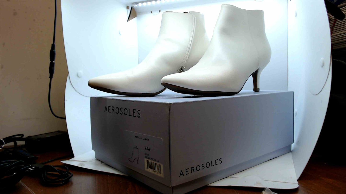 Aerosoles Edith Eggnog White Ankle Boots – Women’s Size 7.5W Wide, Kitten Heel