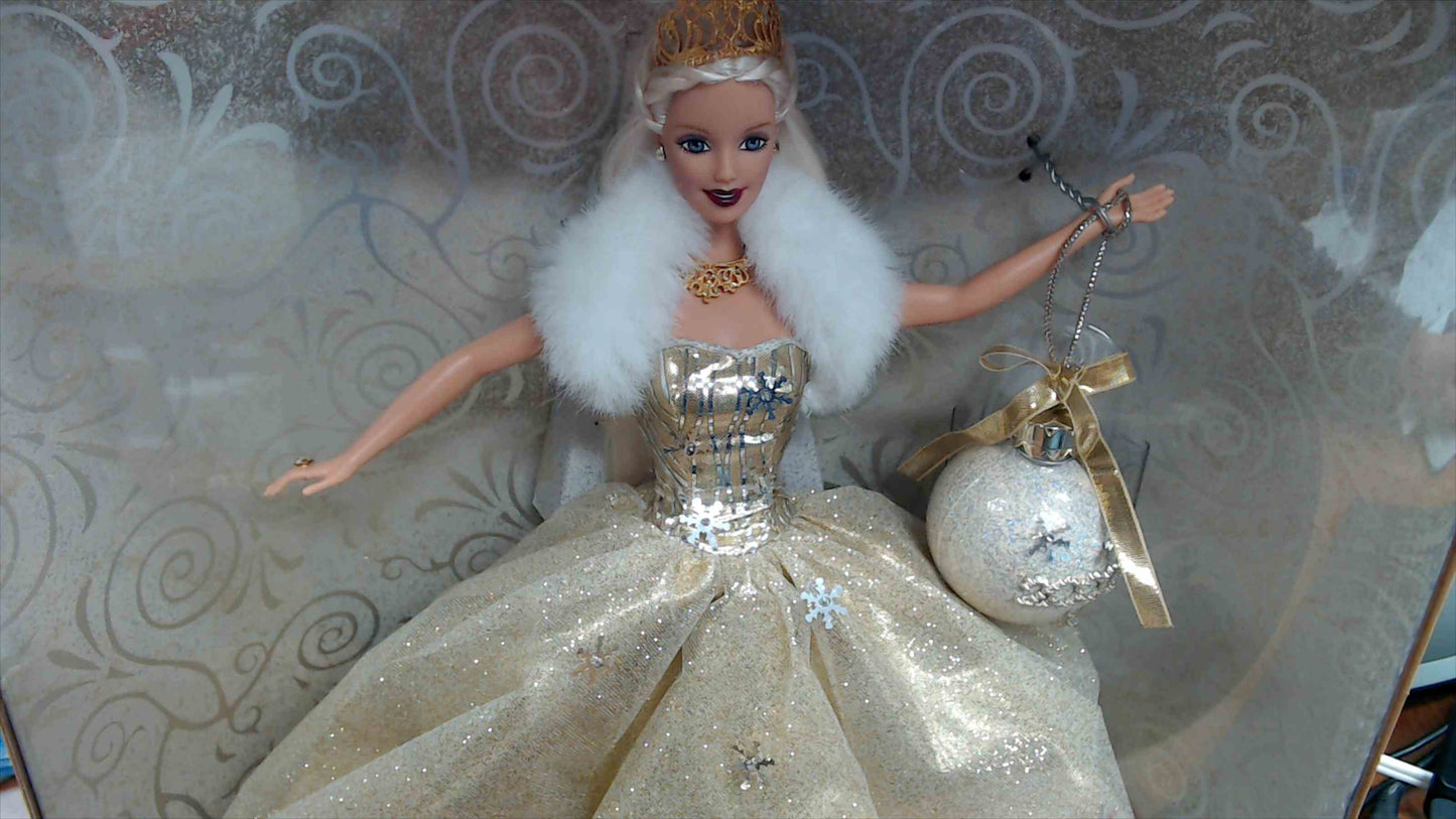 Celebration Barbie – Special 2000 Edition (Gold Gown) – New/Sealed