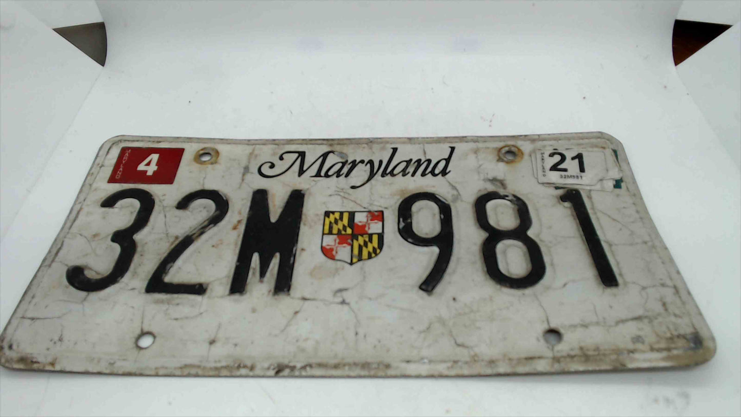 Vintage Maryland License Plate 32M981 – Expired 2021 – Collectible Tag