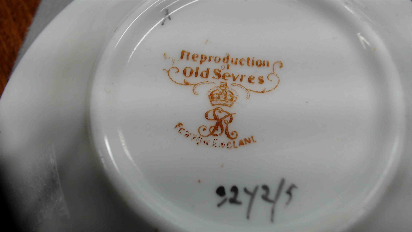 Reproduction Old Sèvres Style Porcelain Miniature Dish – Ruby & Gold, 4.25"