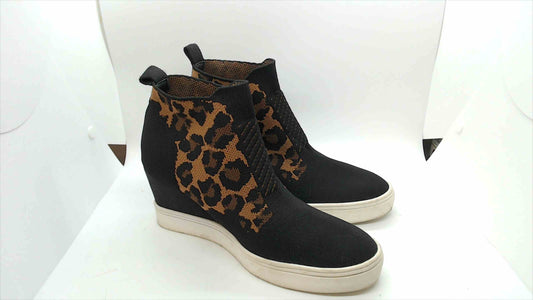 Womans Size 7 Black and Leopard Print Boots- MIA