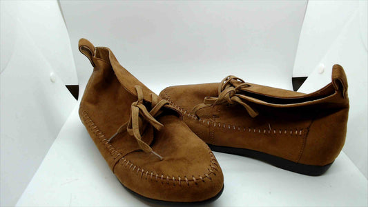 Vintage-Style Brown Suede Moccasin Ankle Shoes - Lace-Up - Women Size 8.5
