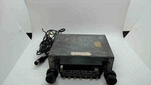 Vintage AM/FM Radio
