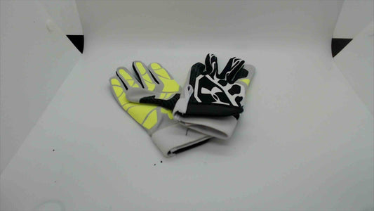 Under Armour Youth Batting Gloves