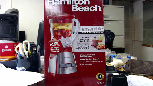 Hamilton Beach Ensemble 700W Multi-Function Blender – Model 58147 – 40oz Jar, Red – New in Box