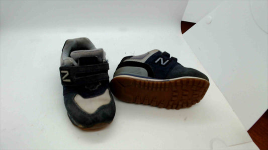 New Balance 574 Toddler Shoes – Size 6, Navy/Gray Suede Sneakers with Hook & Loop Strap