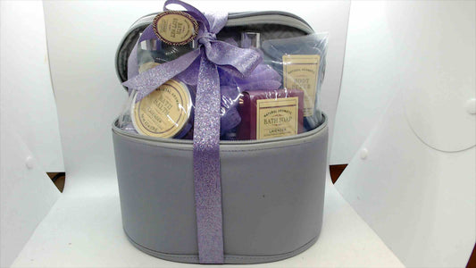 Natural Aromatic Lavender Spa Gift Set – New & Sealed