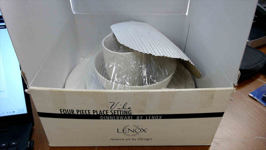 Lenox Vibe 4-Piece Place Setting – Dinnerware Set, American by Design