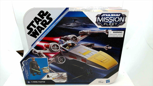 Star Wars Mission Fleet X-Wing Fighter with Luke Skywalker & Grogu Figures – Hasbro