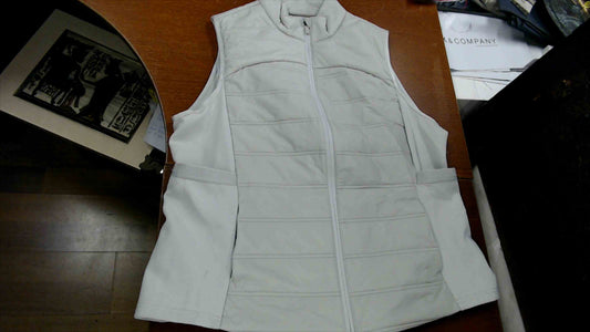 Avia Women’s White Puffer Vest – Size XXL (20)