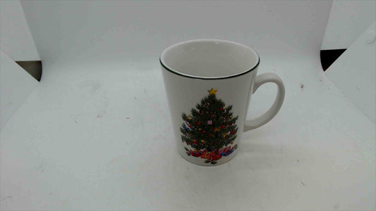 Gibson Everyday Christmas Tree Coffee Mug – Holiday Stoneware