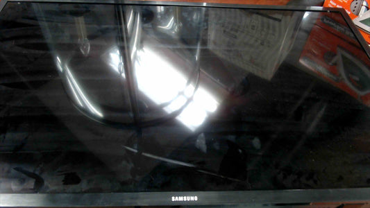 Samsung 32" 1080p LED TV – Model UN32J5003 (2015) – Tested, Works Great