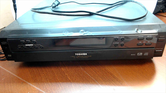 Toshiba SD-K615 5-Disc DVD/CD Carousel Player – Dolby Digital/DTS