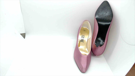 Jean Nine Pink Satin Low Heels – Size 7.5M