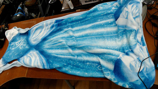 Blankie Tails × Disney Princess Cinderella Wearable Fleece Blanket – Kids