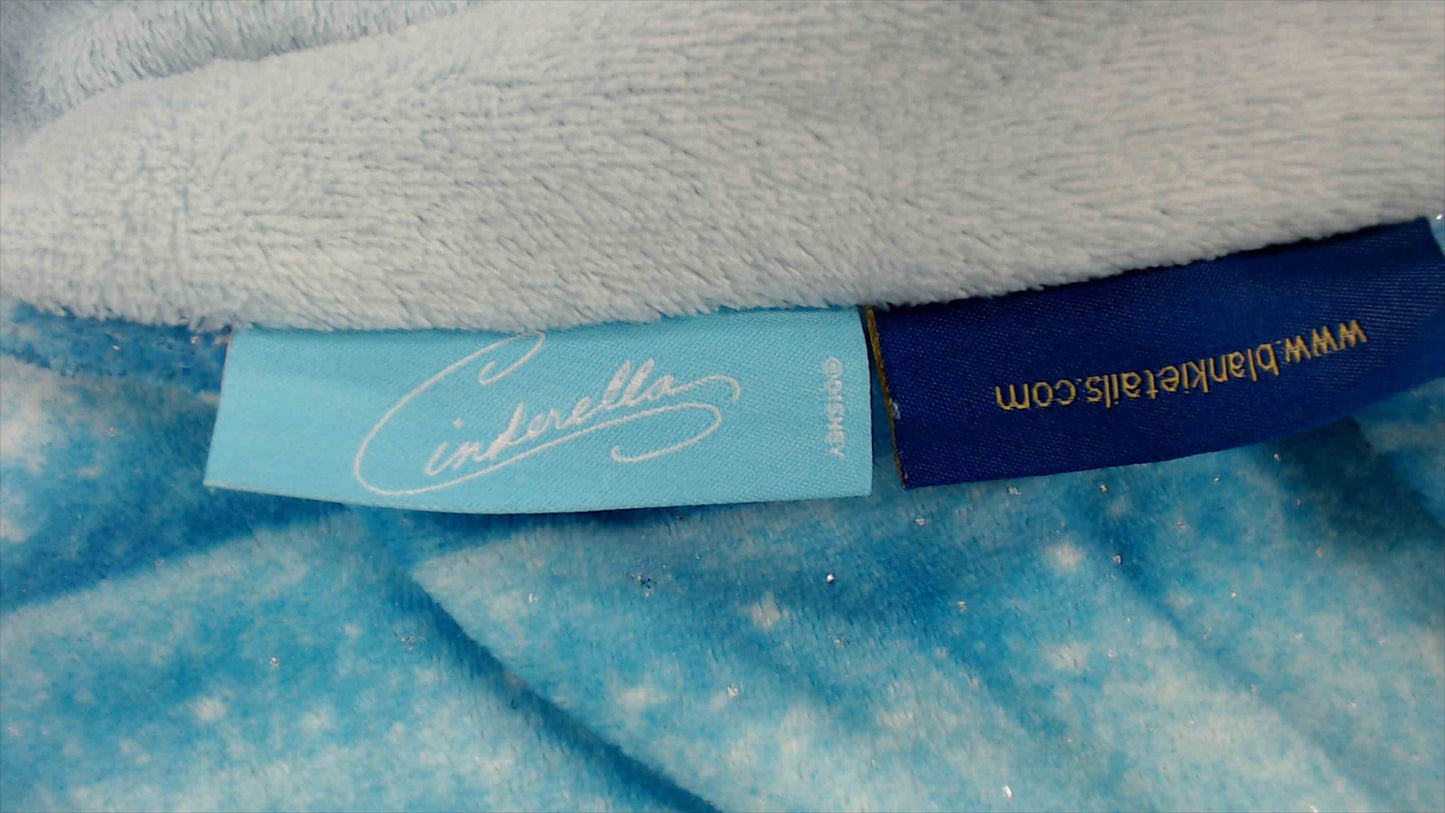Blankie Tails × Disney Princess Cinderella Wearable Fleece Blanket – Kids