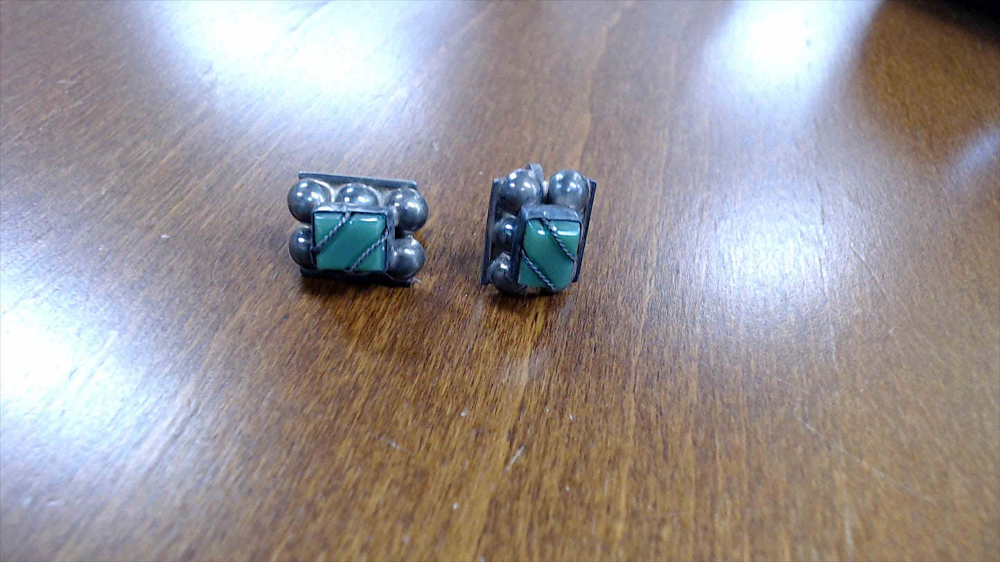 Vintage Mexican Silver Screw-Back Earrings w/ Green Stone Inlay – Marked “Silver Mexico”