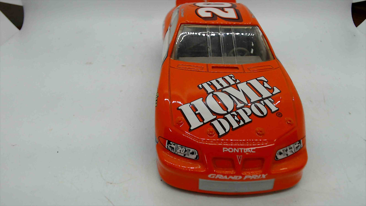 Tony Stewart #20 The Home Depot Pontiac NASCAR Diecast 1:24 – Rigid / Husky Tools