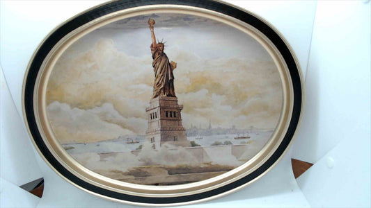 Statue of Liberty Limited Edition Decorative Oval Wall Plate – “Liberty Enlightening the World”