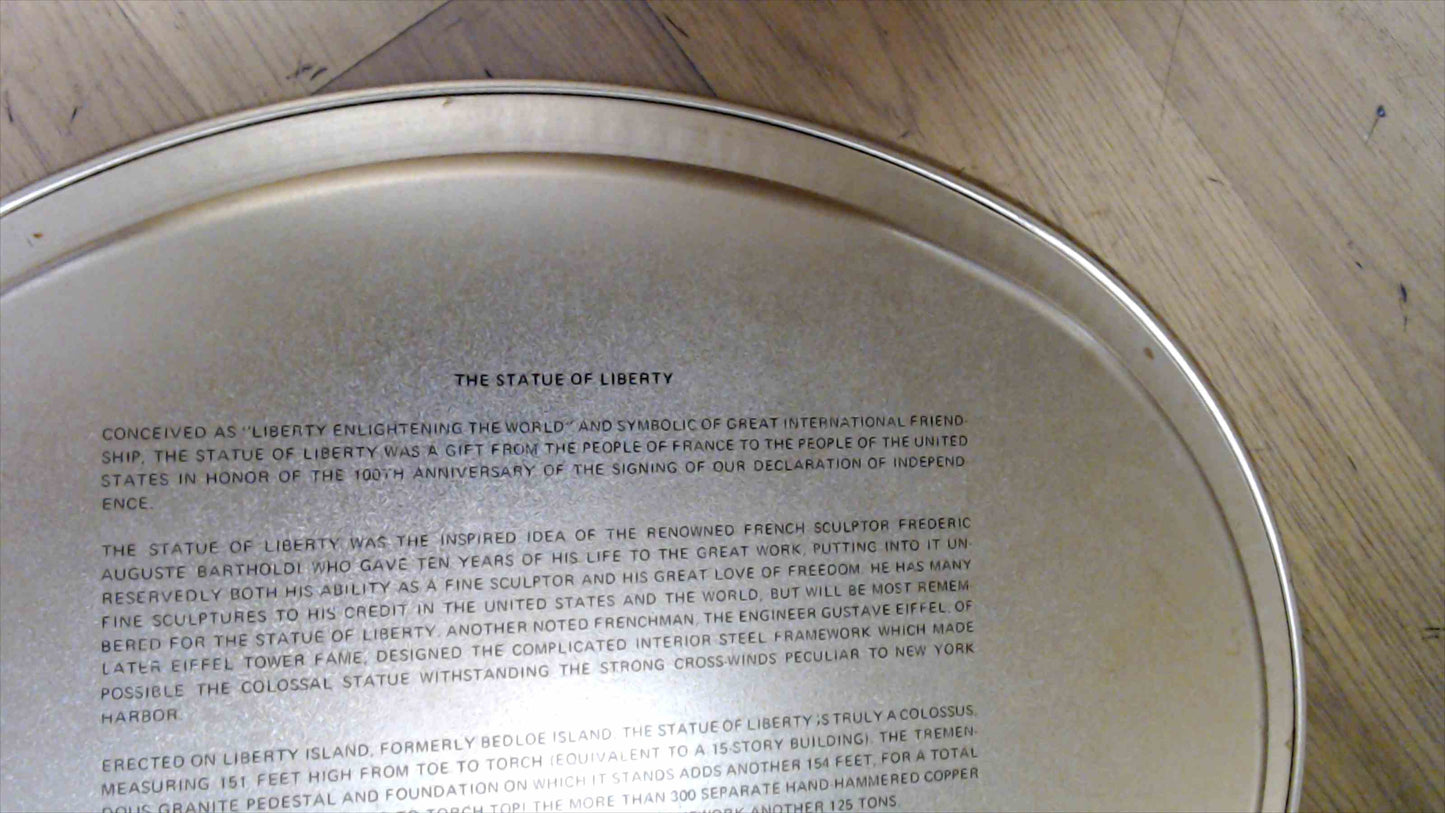 Statue of Liberty Limited Edition Decorative Oval Wall Plate – “Liberty Enlightening the World”