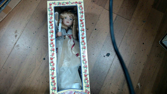 Limited Memories 18" Animated Porcelain Angel Doll – Battery Operated – Original Box (1996)