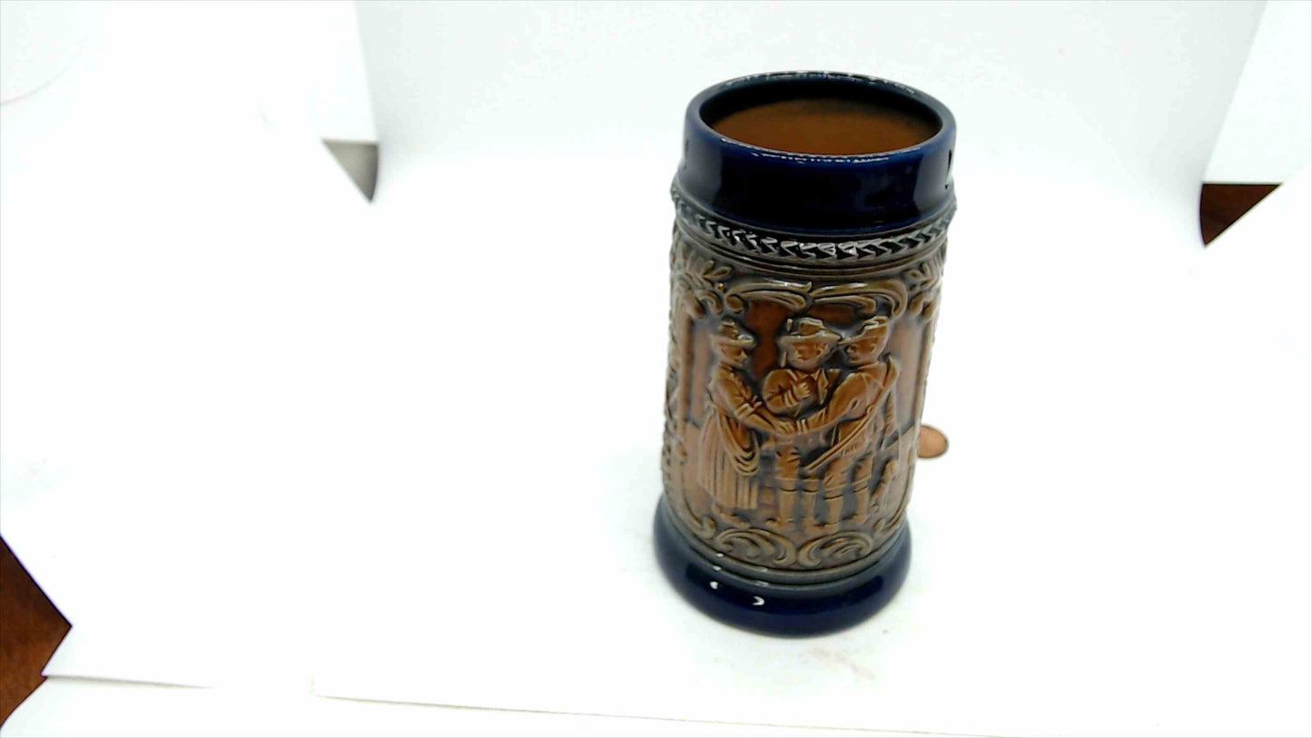 Vintage GERZ Germany Beer Stein – “Zu Jeder Zeit / Waidmannsheil” Relief, Cobalt & Tan, 5.5” Tall