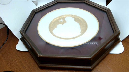 Franklin Porcelain 1976 “Silent Night” Christmas Plate – Framed Limited Edition – Bavaria