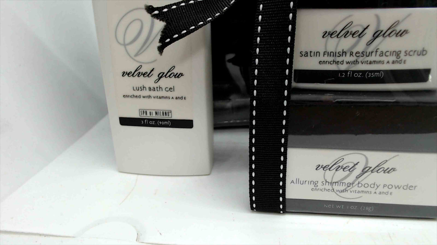 Spa di Milano “Velvet Glow” Travel Gift Set – Bath Gel, Resurfacing Scrub & Shimmer Body Powder in Black Tote