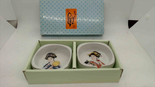 Pair of Vintage Japanese Geisha Ashtrays w/ Original Box – Porcelain Trinket Dishes