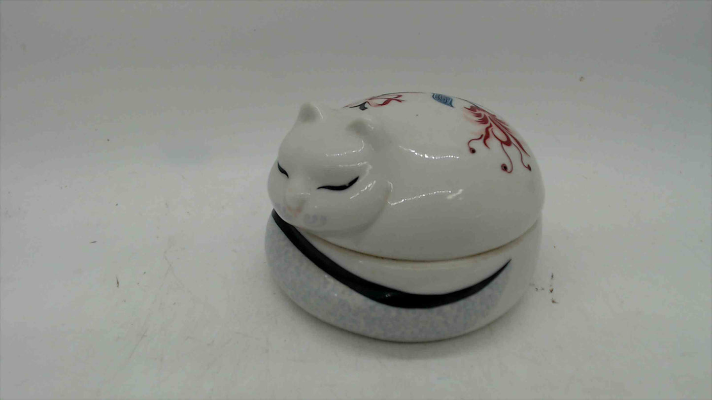 Elizabeth Arden Japan Sleeping Cat Ceramic Candle Jar – 2.5" x 3.5"