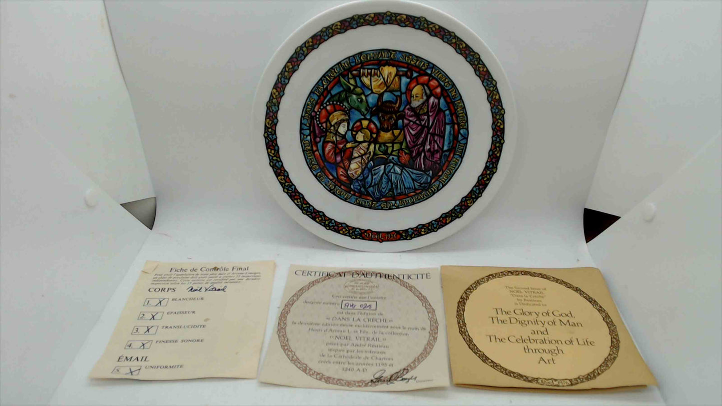 Henri d’Arceau Limoges Noël Vitrail “Dans La Crèche” Collector Plate w/ COA & Original Box (1976)
