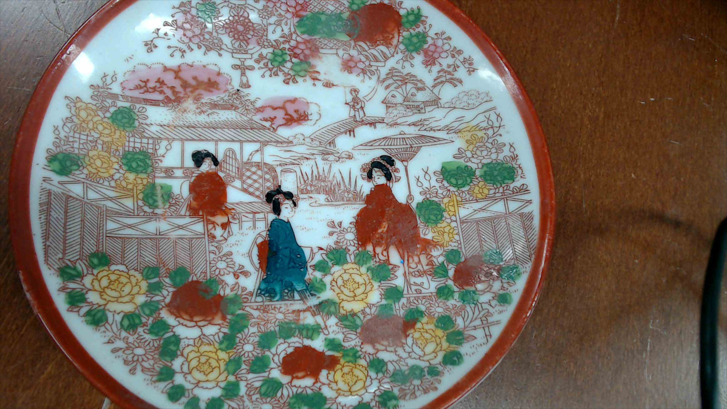 Vintage “Made in Japan” Geisha Tea Cups & Saucers – 7-Piece Porcelain Set