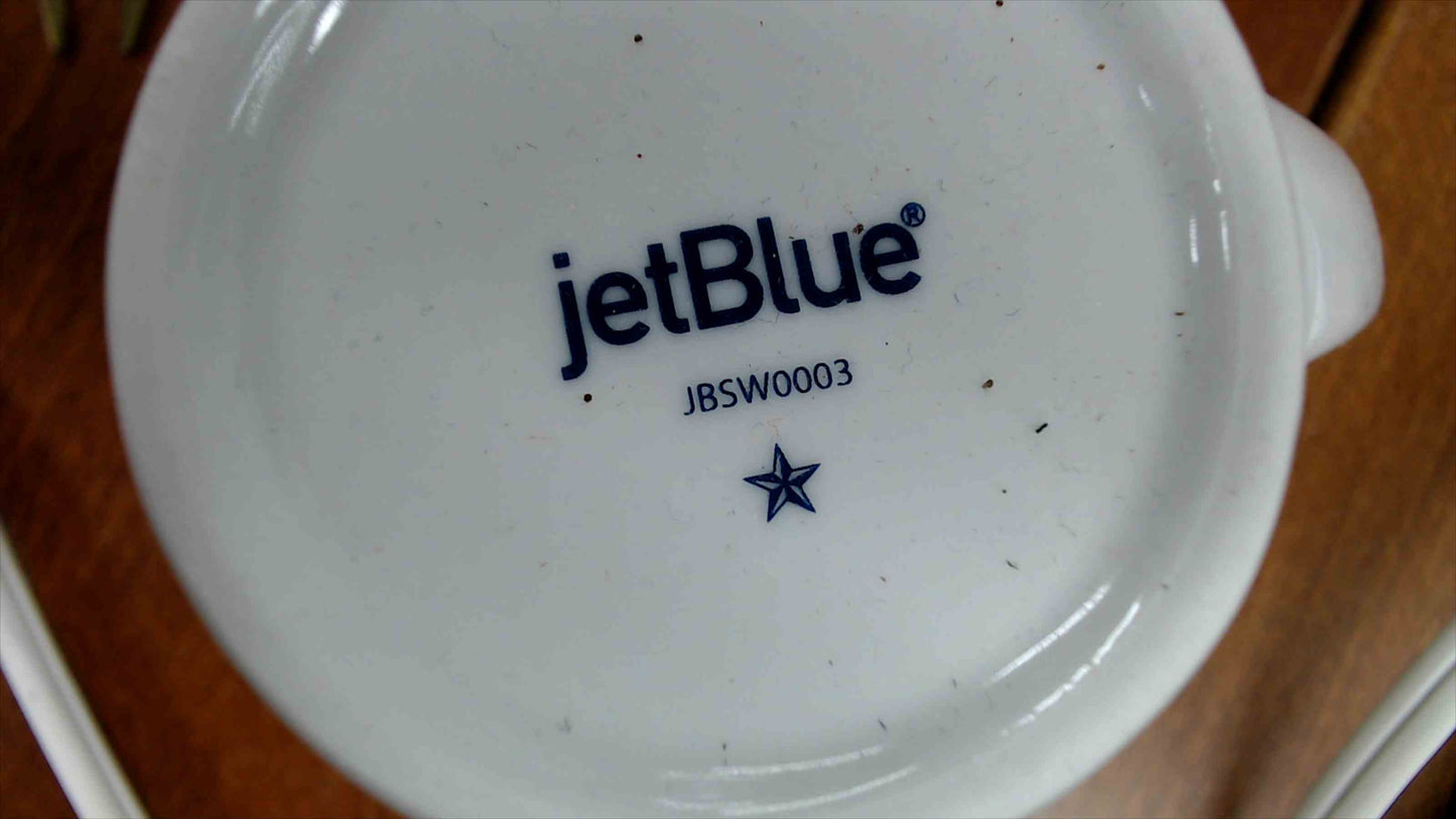 JetBlue Airways Ceramic Coffee Mugs – Set of 12 w/ Original Airline Storage Rack (Model JBSW0003)
