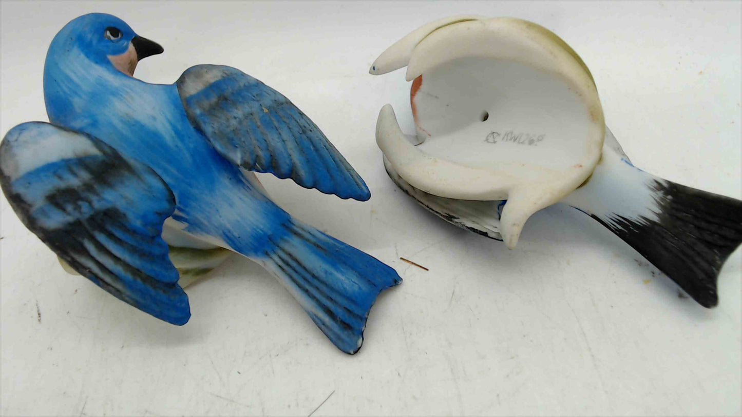 Vintage Made in Japan Bluebird Figurine Pair – KW1268 – Hand-Painted Ceramic Birds