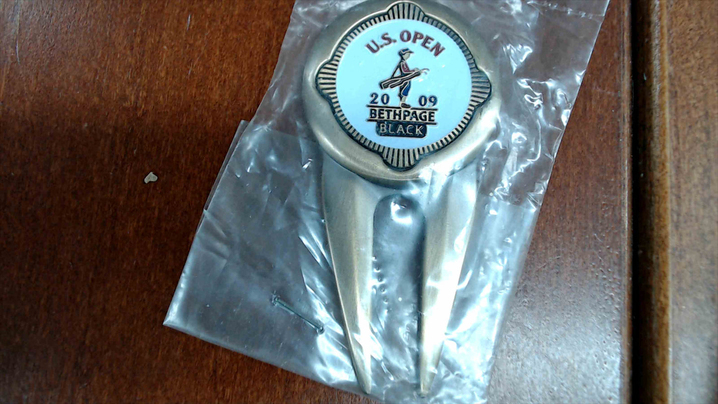 2009 U.S. Open Bethpage Black Divot Tool – New in Package – USGA Licensed