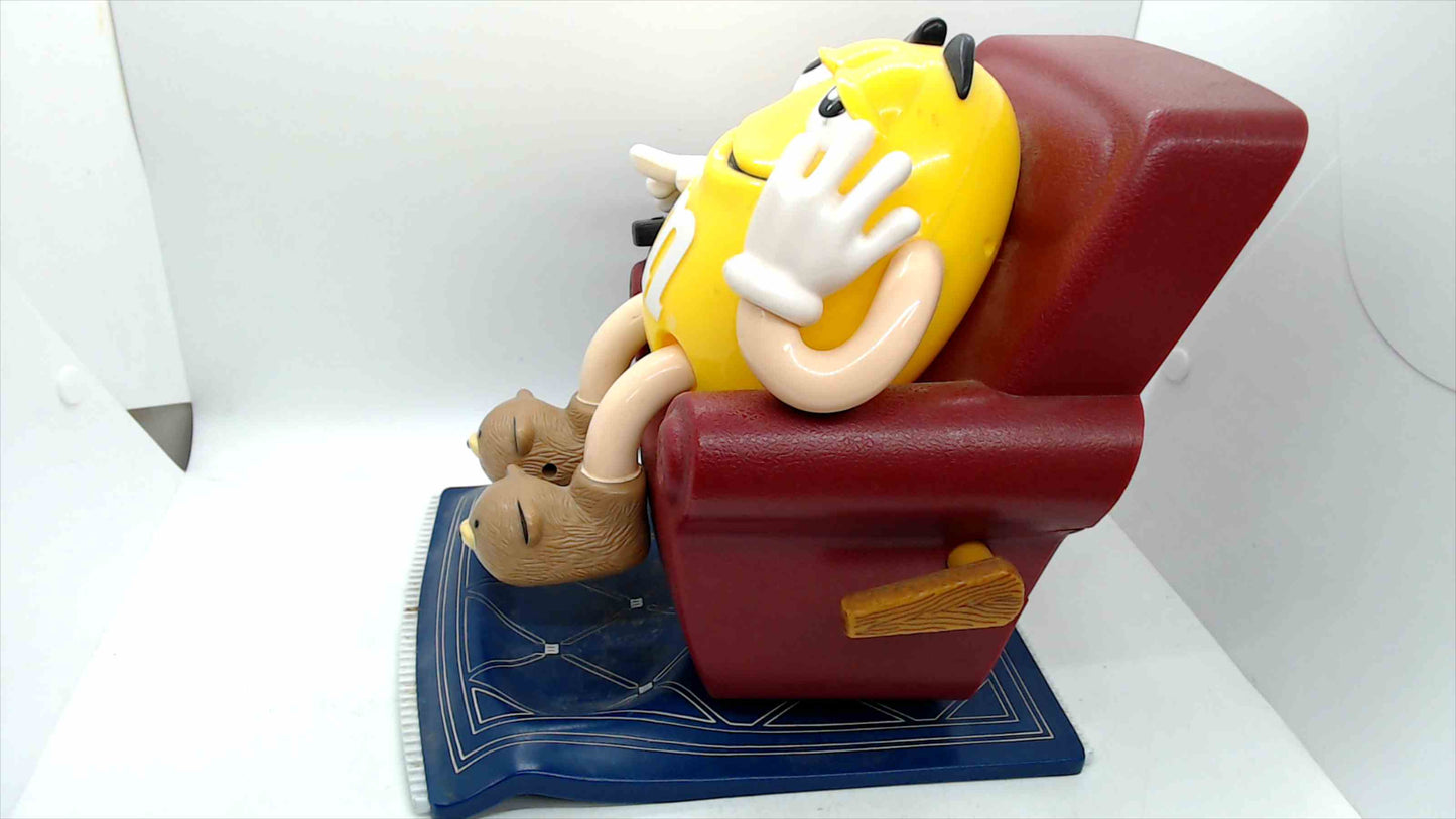 Vintage M&M’s Yellow Character Recliner Candy Dispenser – Tested & Working (1999)