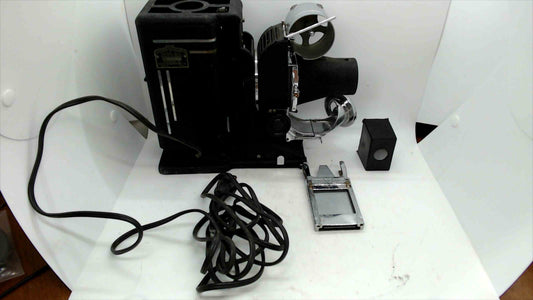 Vintage SVF “Picturo” Tri-Purpose Projector Model AAA w/ 2-Slide Changer & Case