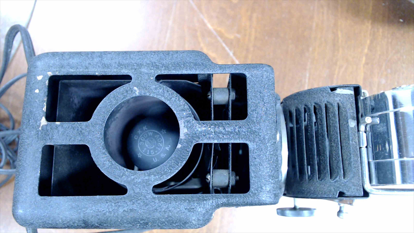 Vintage SVF “Picturo” Tri-Purpose Projector Model AAA w/ 2-Slide Changer & Case