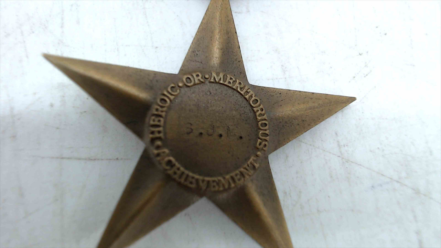 WWII U.S. Army Bronze Star Medal w/ Original Presentation Case – Rare Vintage Military Award