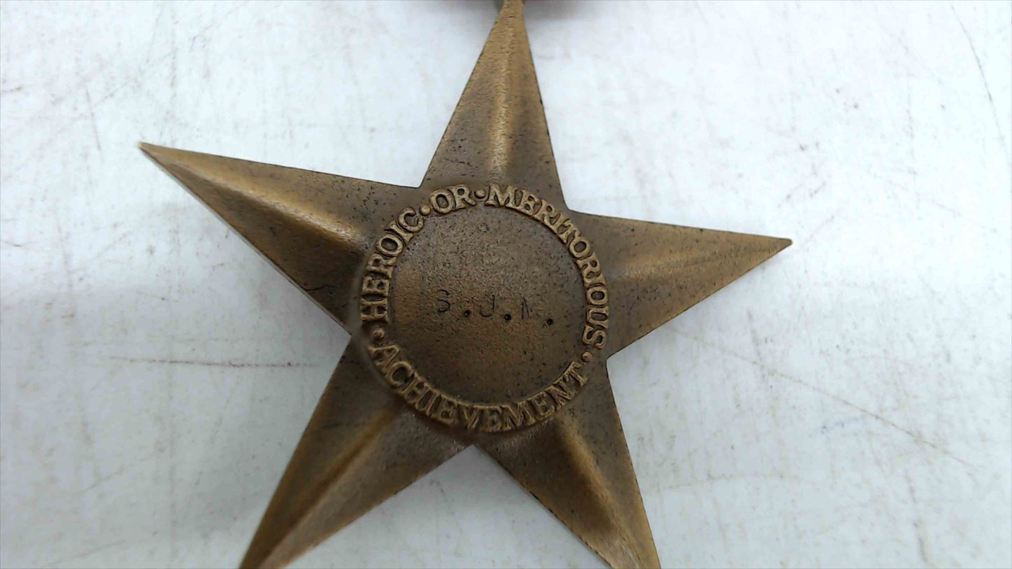 WWII U.S. Army Bronze Star Medal w/ Original Presentation Case – Rare Vintage Military Award