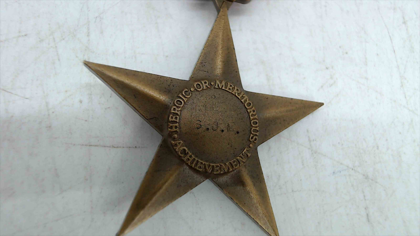 WWII U.S. Army Bronze Star Medal w/ Original Presentation Case – Rare Vintage Military Award