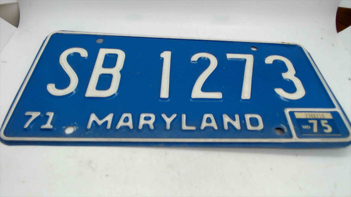 Vintage 1971 Maryland License Plate SB 1273 – Blue & White – 1975 Sticker – Collectible Tag
