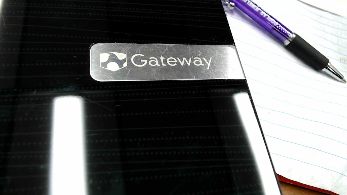 Gateway LT4008u 10.1" Netbook – Intel Atom N2600 – 320GB HDD – Factory Reset – Excellent Condition