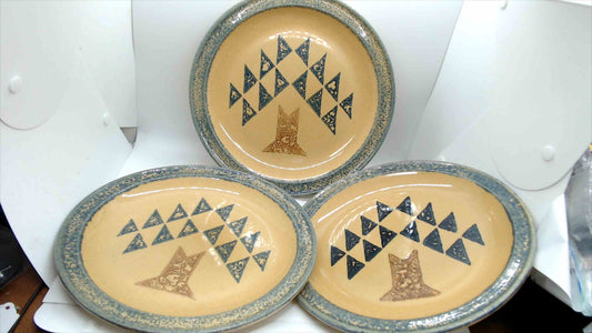 Vintage Pfaltzgraff USA Flying Geese Plates Set of 3 - Folk Art Quilt Pattern - 10"