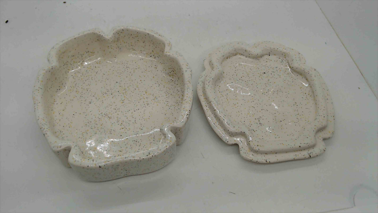 Ceramic Sand Dollar Trinket Box – Speckled Glaze, 5"